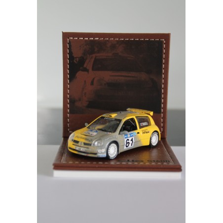 Maquette Clio S16